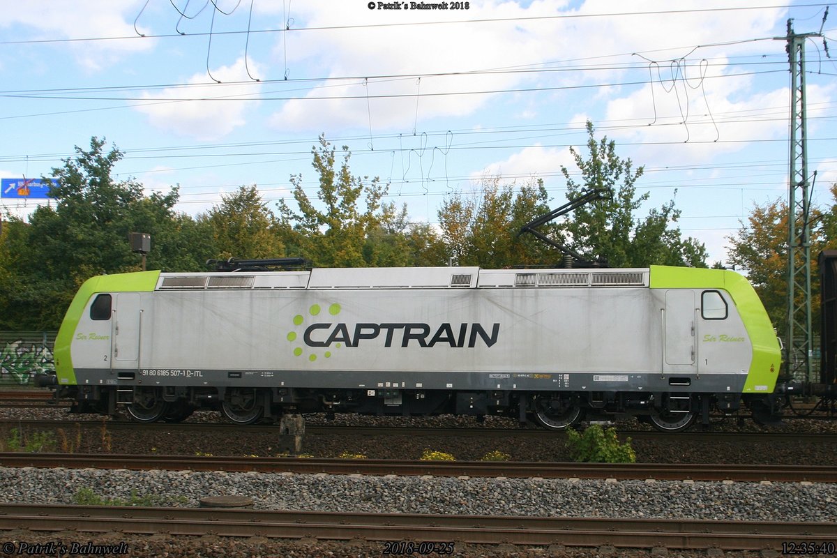 Captrain 185 507 Richtung Norden
am 25.09.2018 in Hamburg-Harburg