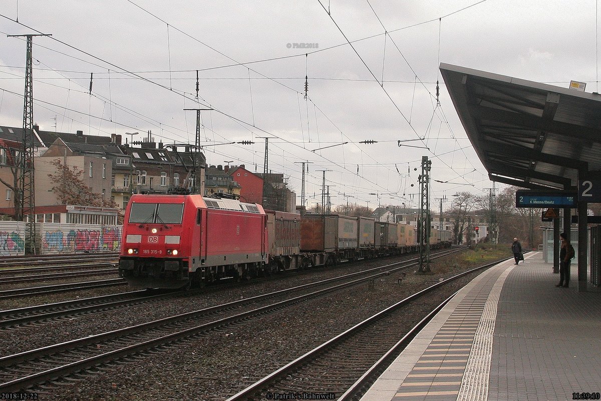 DB 185 315 mit KLV-Zug am 22.12.2018 in Köln-West
