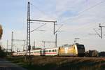 DB 101 071  Zeit für Gold  mit InterCity Richtung Hannover  am 10.10.2018 in Dedensen-Gümmer