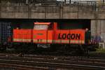 Locon 214 003 (Locon 213) mit Containerzug Richtung Hmb.-Waltershof  am 19.11.2018 in Hamburg-Harburg