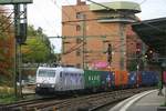 TXL 185 540  Kassel Huskies mit Containerzug Richtung Süden  am 08.10.2018 in Hamburg-Harburg