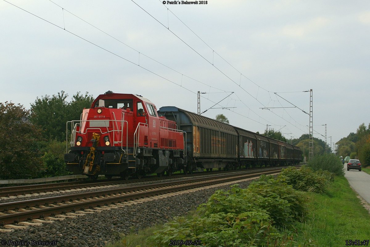 DB 261 017 mit H-Wagenzug Richtung Maschen
am 27.09.2018 in Neukloster (Kreis Stade)