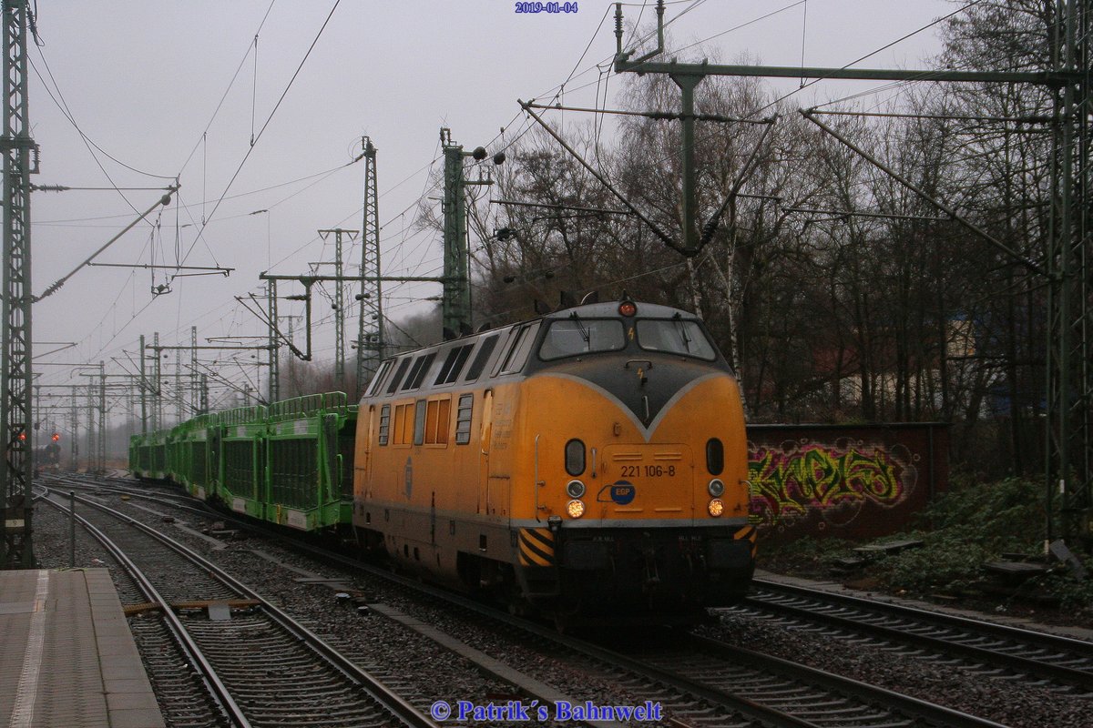 EGP 221 106 mit HÖDLMAYR-Autotransportzug am 04.01.2019 in Hamburg-Harburg